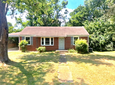 Exterior view of 3717 Tibbs Dr in Nashville, TN