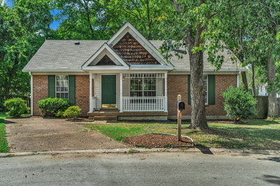 111 Brockhampton Ct