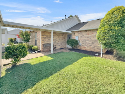 314 Lake Chateau Dr