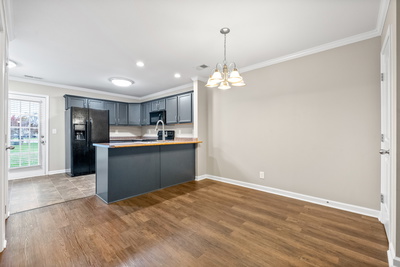 329 Sam Houston Cir