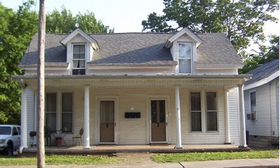 944 Clark St
