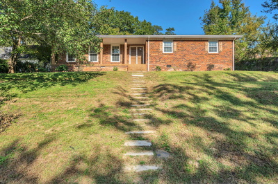 505 Shady Oak Dr