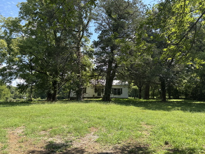 2445 N Commerce Rd