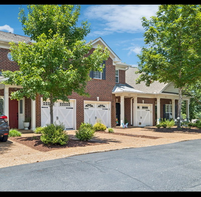 1815 Brentwood Pointe