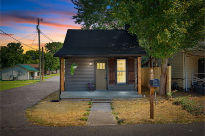 2222 Leota St