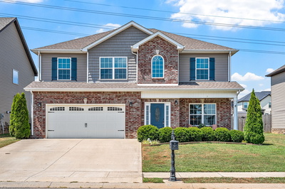 1320 Winterset Dr