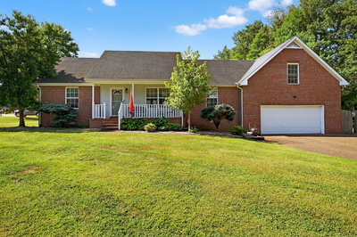 113 Larkspur Ct