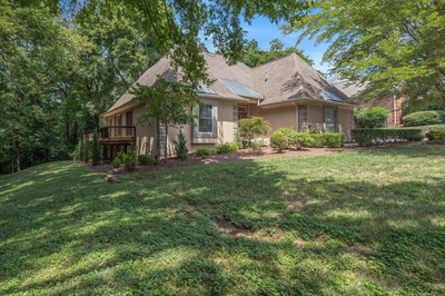 5556 Hearthstone Ln