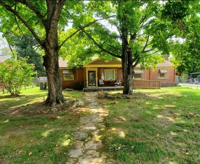 3383 Mimosa Dr