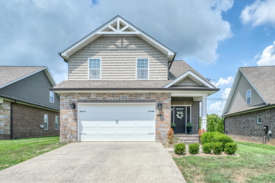 1130 Cross Pointe Dr