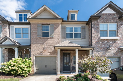 1460 Channing Dr