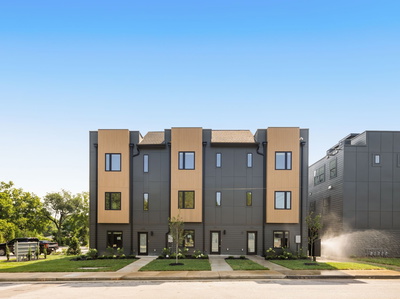 621 Douglas Ave