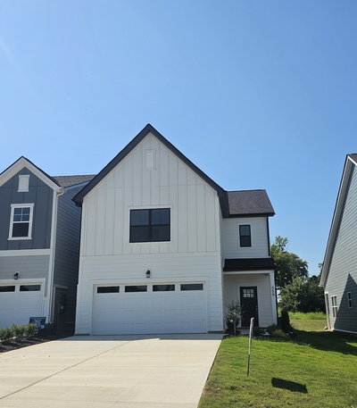 558 Twyla Dr