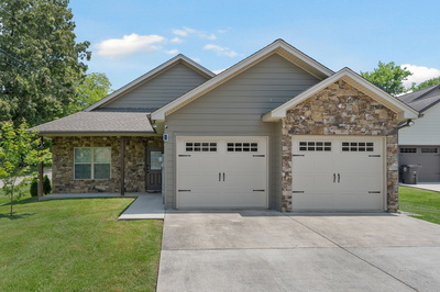 100 Weston Dr