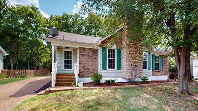 121 Brockhampton Ct