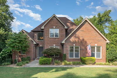 345 Deepwood Trail