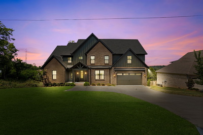 2114 Alpine Dr