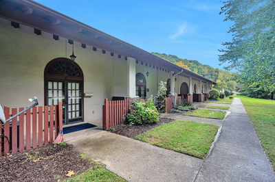 210 Old Hickory Blvd