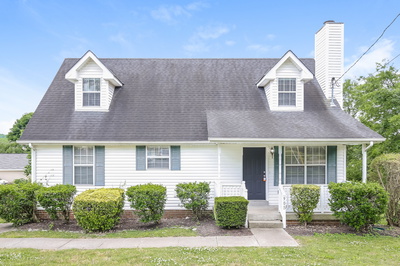 905 Libby Ln