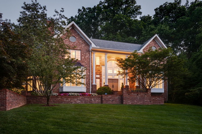 209 Woodford Pl