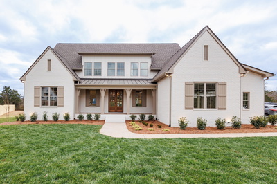2460 Horn Springs