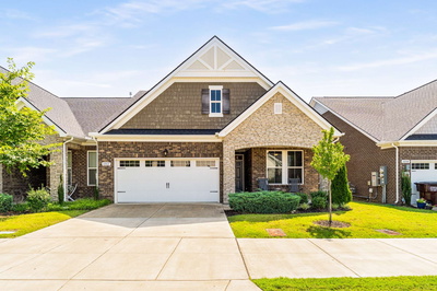 6042 Blackberry Ridge Ln