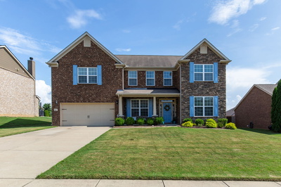 1087 Abberley Cir