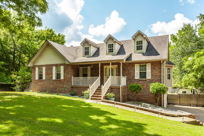 3538 Armstrong Rd