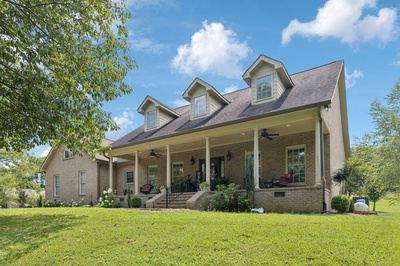 176 Corder Ln