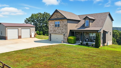 Exterior view of 5215 Watkins Ford Rd in Southside, TN