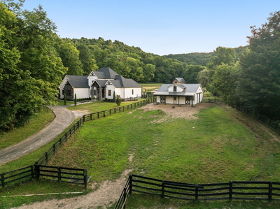 4450 Savage Pointe PVT Dr