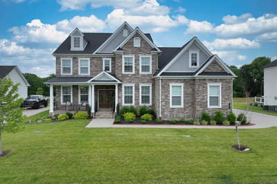 7085 Fiddlers Glen Dr