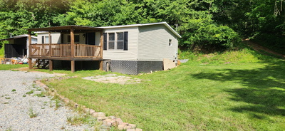 Exterior view of 104 Moss Spring Hollow Rd in Centerville, TN