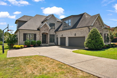 1649 Boardwalk Pl