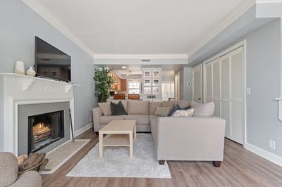 506 Hickory Villa Dr