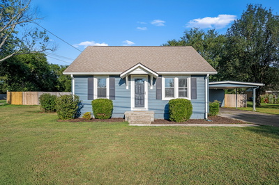 208 Jakes Ave