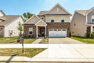 190 Crabourne Dr