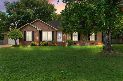 2014 Saddlebrook Dr