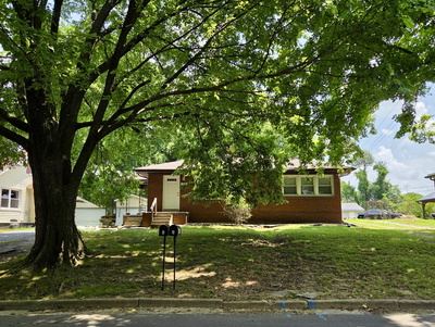 817 Rockwood Hts