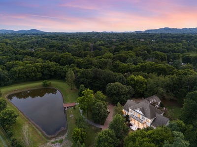 1115 Wilson Pike