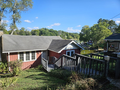 2701 Clear Creek Rd