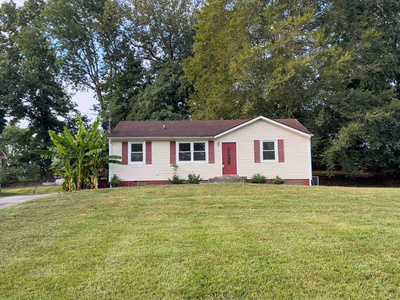 808 Helton Dr