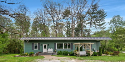 Exterior view of 653 Georgia Ave in Sewanee, TN