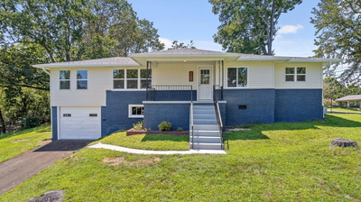1901 Thompson Street, SE