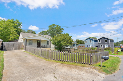 2916 Morningside Dr