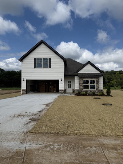 1114 Bluecreek Circle