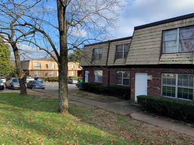 441 Harding Pl