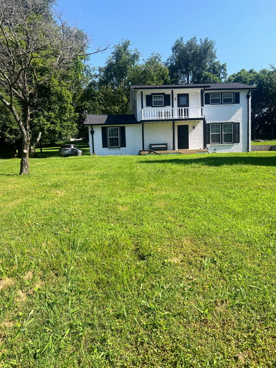 121 Sain Ave