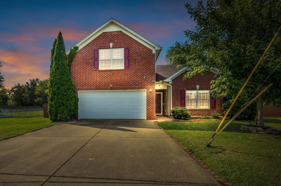 3505 Flora Dr