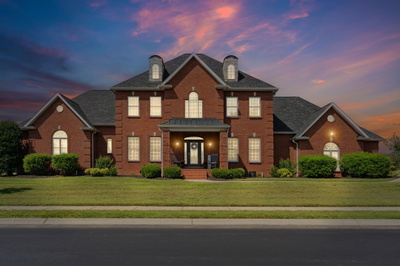815 Stonebrook Dr